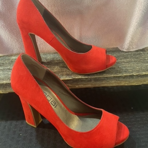 Red Open Toe High Heels Size 6 1/2 - Picture 5 of 15